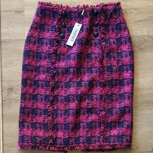 L'AGENCE Vibrant Pink and Black Pencil Skirt Tweed